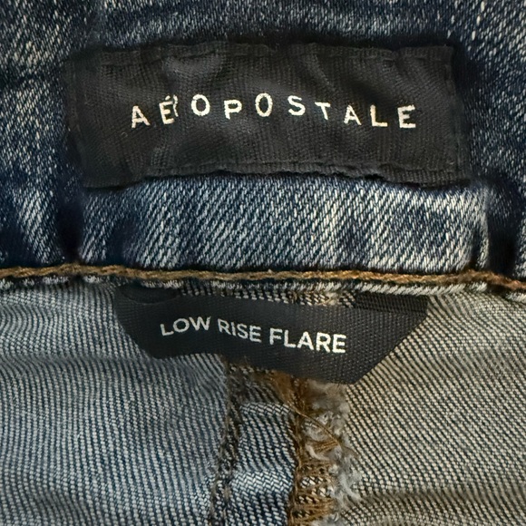 Aéropostale Low Rise Flare Jeans Women’s Size 2 Short Medium Wash Y2K Stretch - Picture 9 of 10